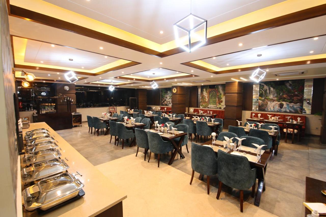 Hotel Holy Vivasa Rishīkesh 외부 사진