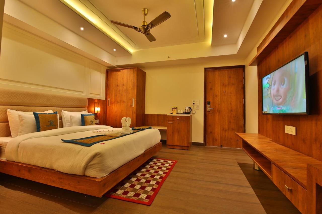 Hotel Holy Vivasa Rishīkesh 외부 사진