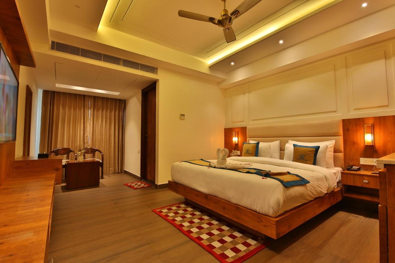 Hotel Holy Vivasa Rishīkesh 외부 사진